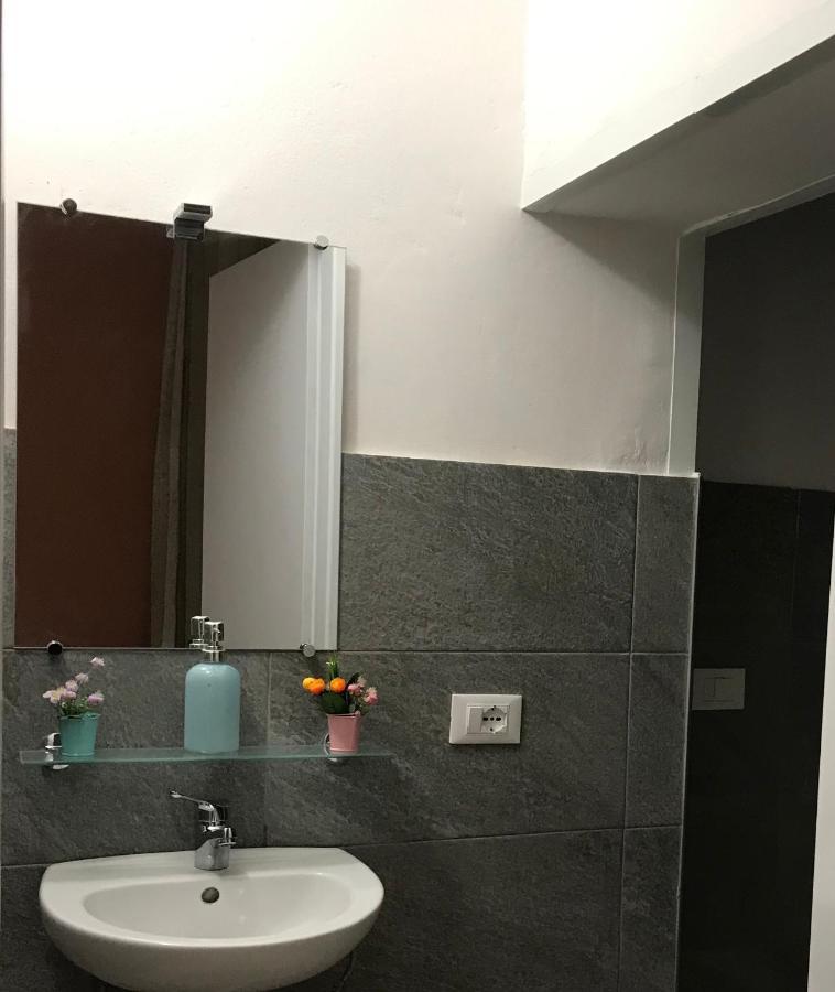 Affittacamere Home&Stazione Bologna Eksteriør billede