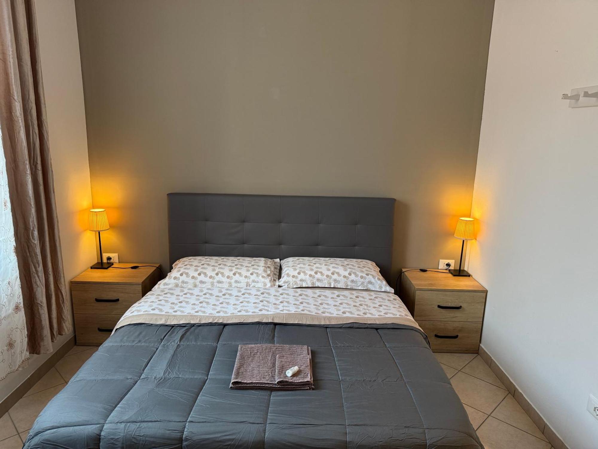 Affittacamere Home&Stazione Bologna Eksteriør billede