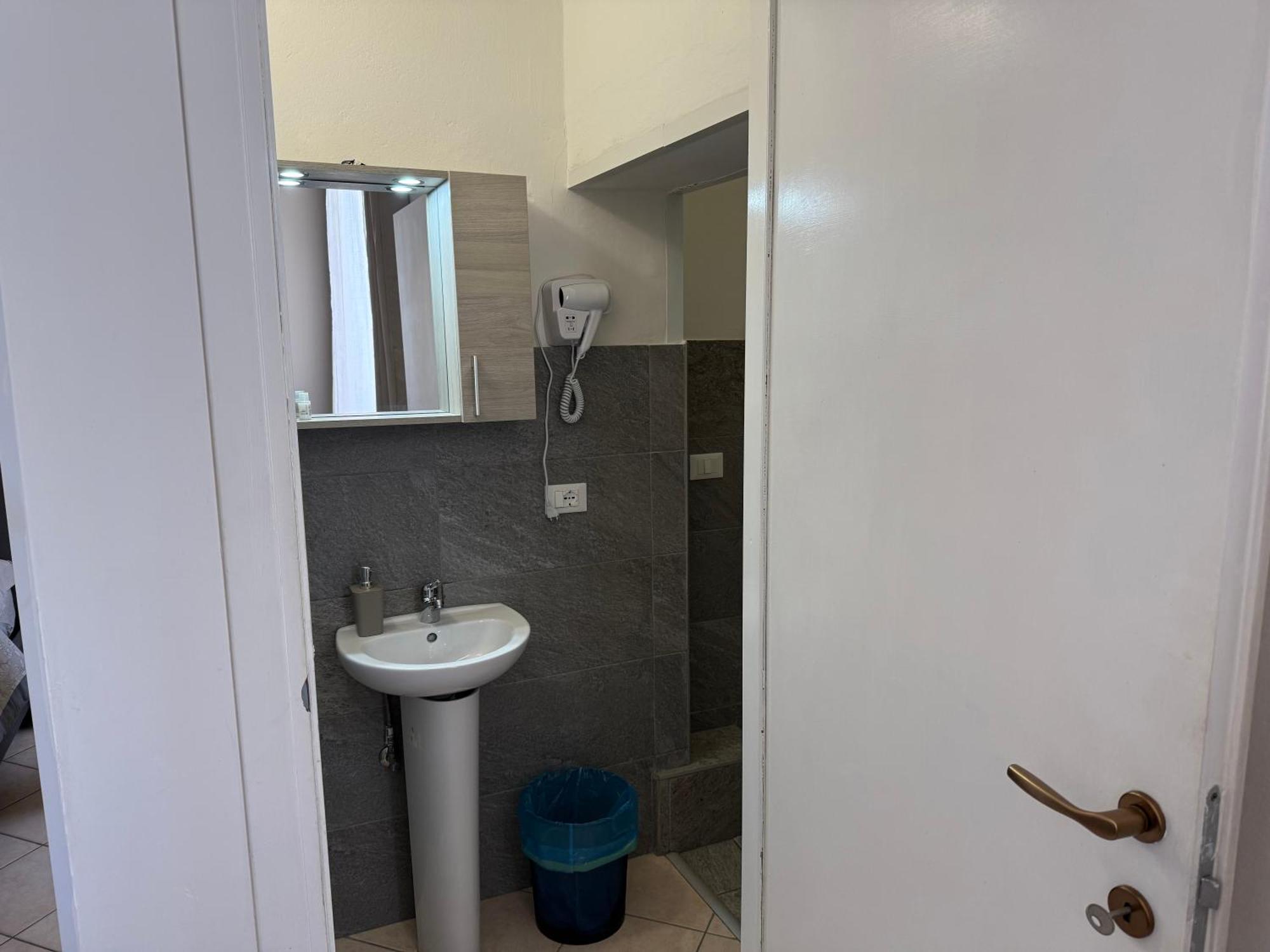 Affittacamere Home&Stazione Bologna Eksteriør billede